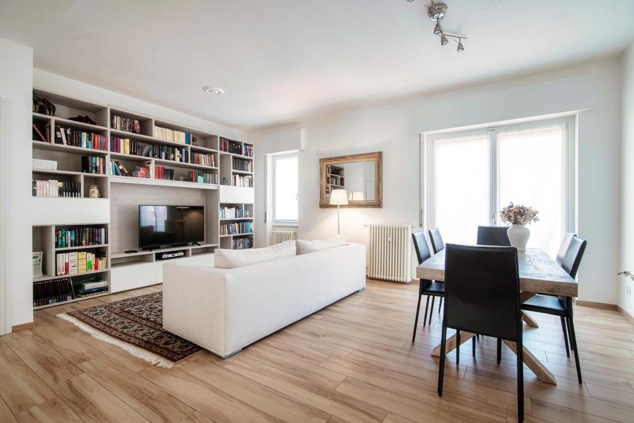Piazza Roma - The House Of Travelers Apartment Como Ngoại thất bức ảnh