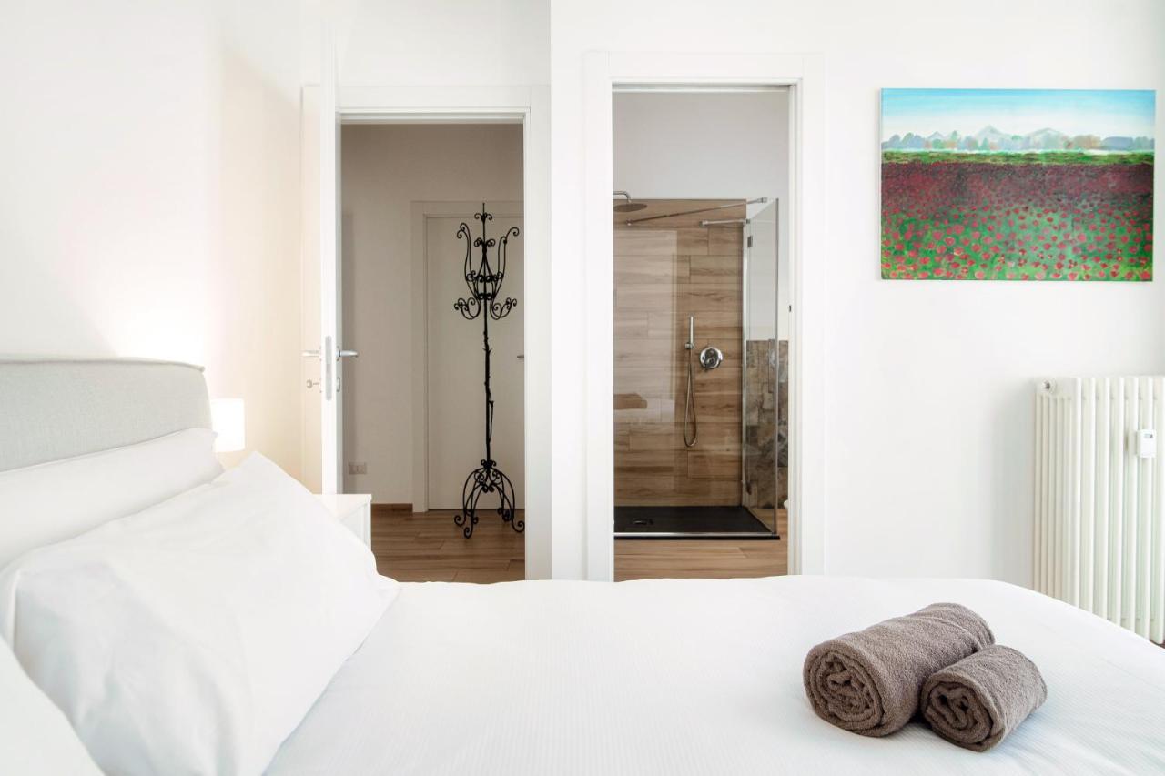 Piazza Roma - The House Of Travelers Apartment Como Ngoại thất bức ảnh