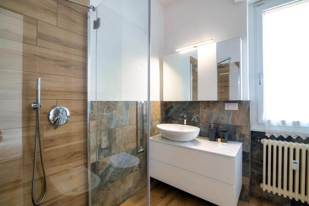 Piazza Roma - The House Of Travelers Apartment Como Ngoại thất bức ảnh