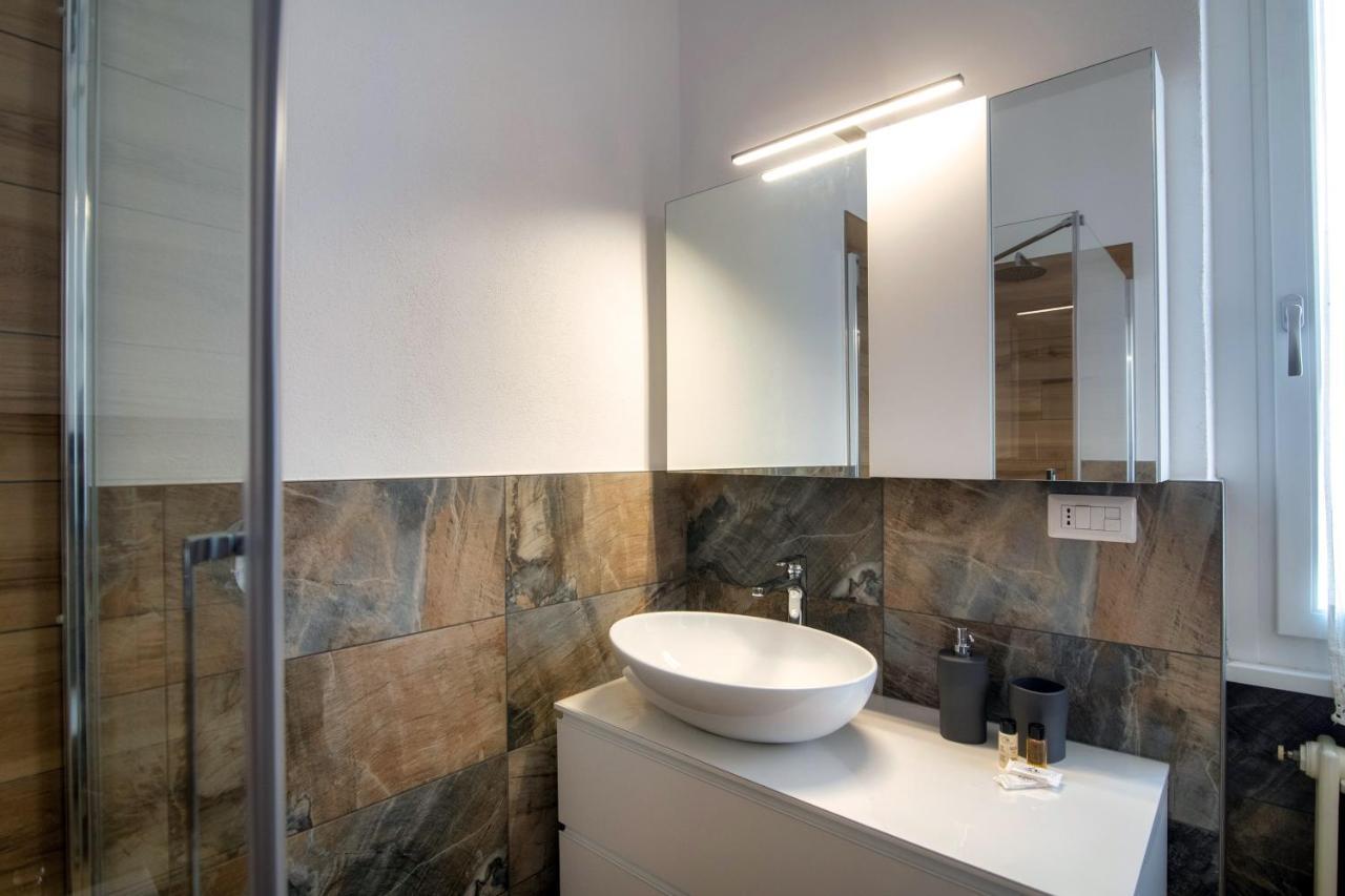 Piazza Roma - The House Of Travelers Apartment Como Ngoại thất bức ảnh